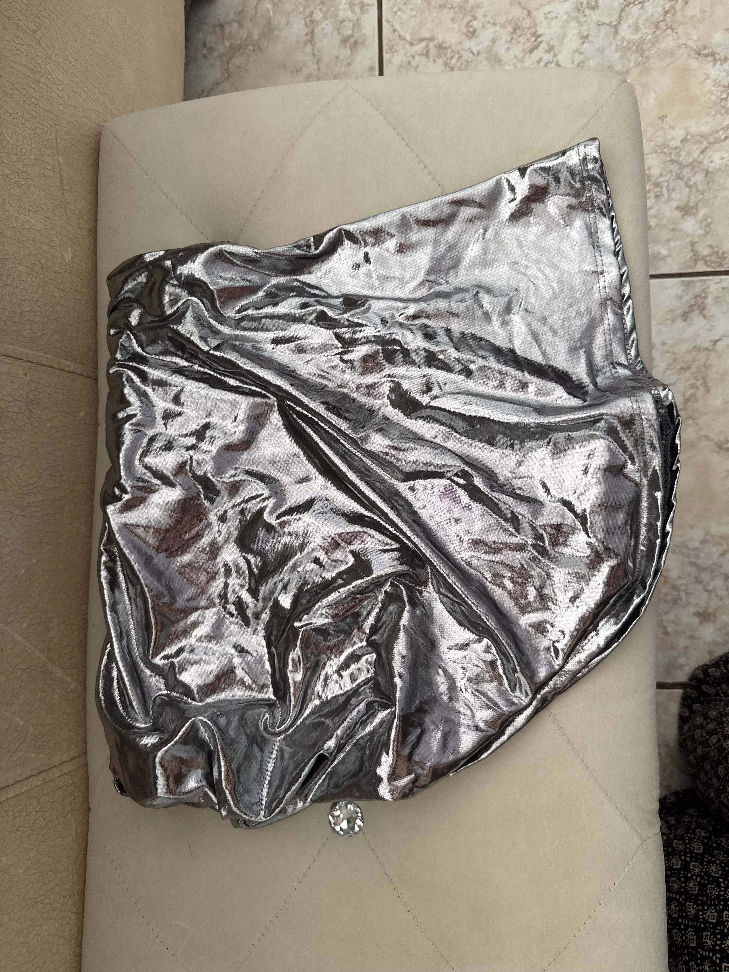 Mini skirt size s never used