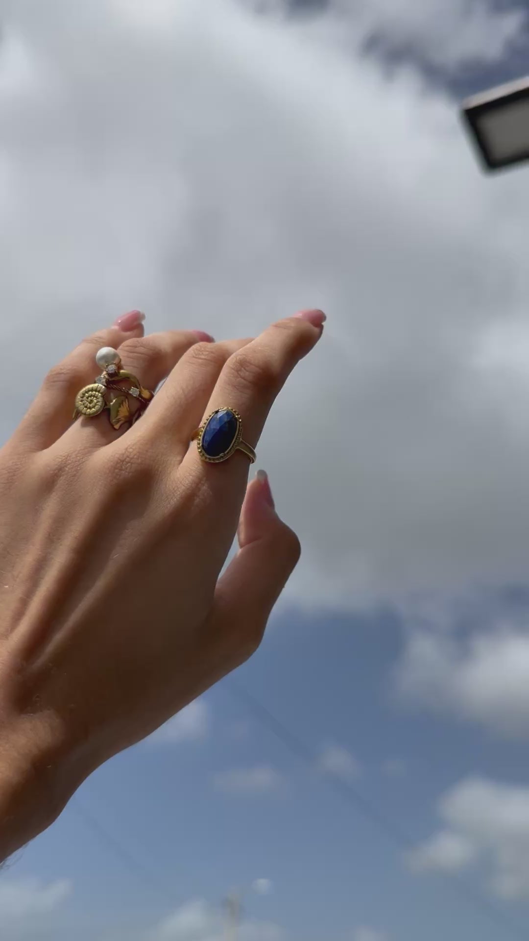 Lazuli ring